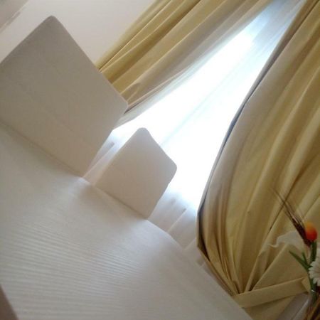 Officina Urban Sleep Bed & Breakfast San Benedetto del Tronto Exterior photo